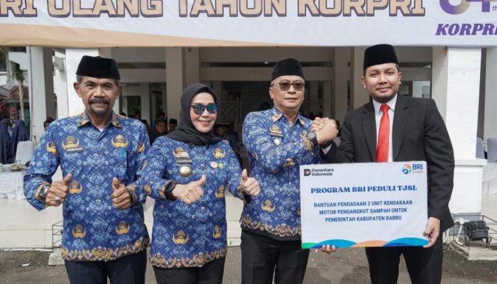 Bupati Barru Andi Ina Pimpin Upacara HUT KORPRI Ke-54, “KORPRI Siaga, untuk Indonesia Maju