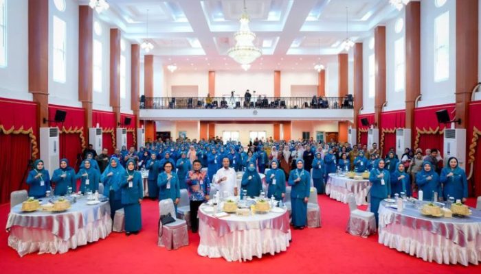 Buka Rakerda TP PKK Sulsel 2025, Gubernur Andi Sudirman: Peran PKK untuk Kesejahteraan Keluarga