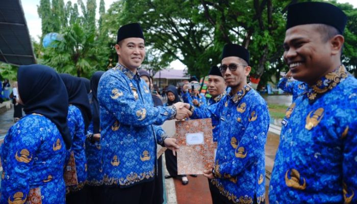 4.993 PPPK Paruh Waktu Pangkep Resmi Terima SK, Bupati Harap Tingkatkan Kinerja dan Pelayanan Publik.