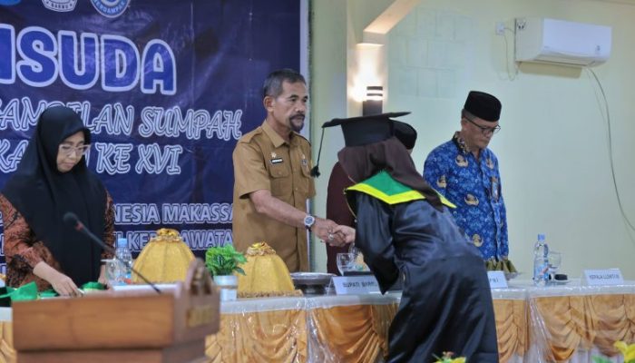 Plt Sekda Barru Hadiri Wisuda XVI Akper YAPI, Dorong Lulusan Jadi Garda Terdepan Pelayanan Kesehatan