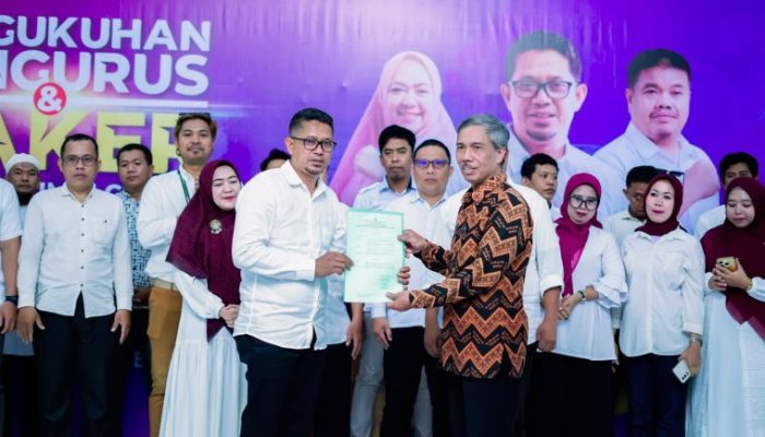 Dulu Kita Teman, Sekarang Kita Keluarga: IKA Grafika SMK Negeri 4 Gowa Lantik Kepengurusan 2025-2030