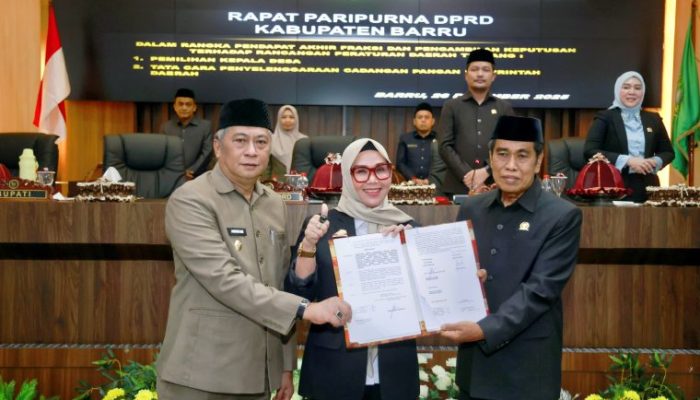 Pemkab Barru Bersama DPRD Resmi Tetapkan Perda Pemilihan Kepala Desa, dan Perda Tata Cara Penyelenggaraan Cadangan Pangan