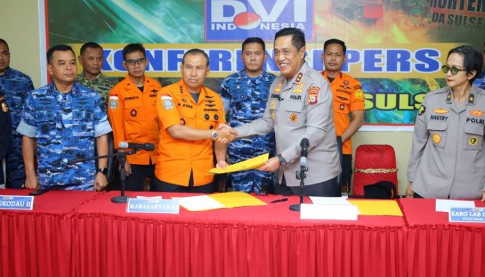 Tujuh Kantong Jenazah Korban Pesawat ATR 42-500 Diserahkan ke Biddokkes Polda Sulsel