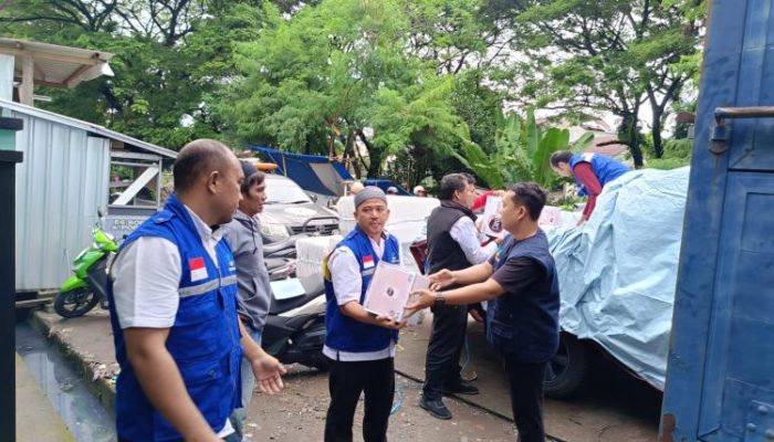 Banjir Landa Sejumlah Wilayah Makassar, Gubernur Sulsel Kerahkan Tim Tagana dan Dinsos