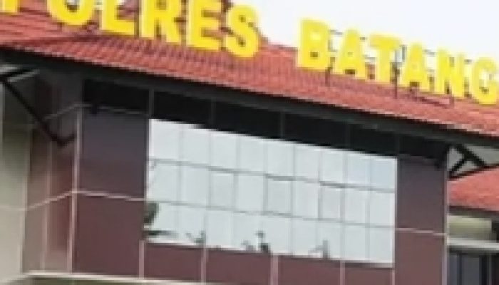 Diduga Selewengkan Dana Desa, Kepala Desa Kuripan Dilaporkan Warga ke Polres Batang