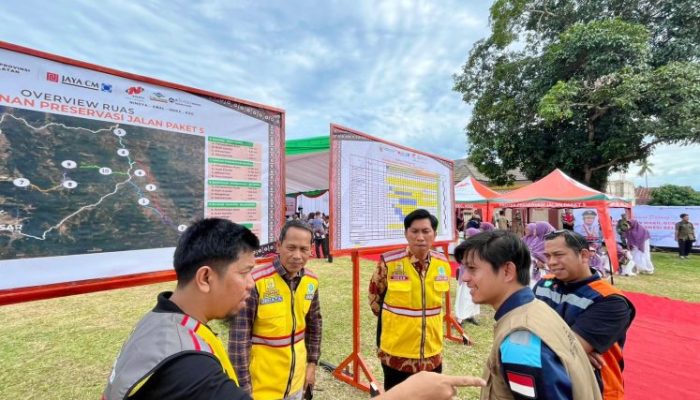 Uji Ketebalan Aspal Jalan Hertasning Penuhi Standar Teknis