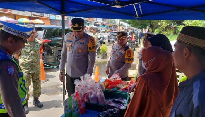 Bantu Masyarakat, Polres Gowa Hadirkan Bazar Pangan Murah di Pasar Minasamaupa
