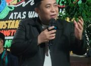 Tokoh Nasional PERADMI Berikan Ceramah Takziah di Rumah Duka Almarhum Mustamin Dg. Bombong