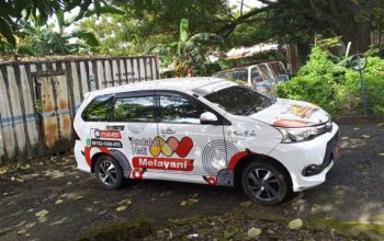 Jawab Kebutuhan Nakes, Gubernur Sulsel Serahkan Mobil Layanan Kesehatan untuk Warga Rongkong