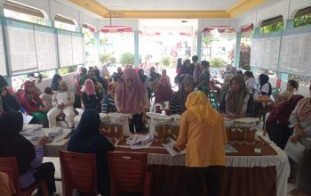 Camat Puuwatu: Tidak Ada Pungli Saat Pembagian Bantuan Pangan