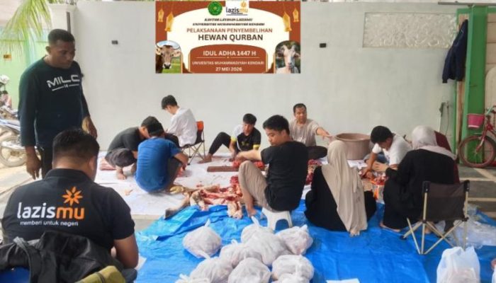 Hadirkan Semangat Berbagi, Kantor Layanan Lazismu UM Kendari Salurkan Daging Kurban ke Masyarakat