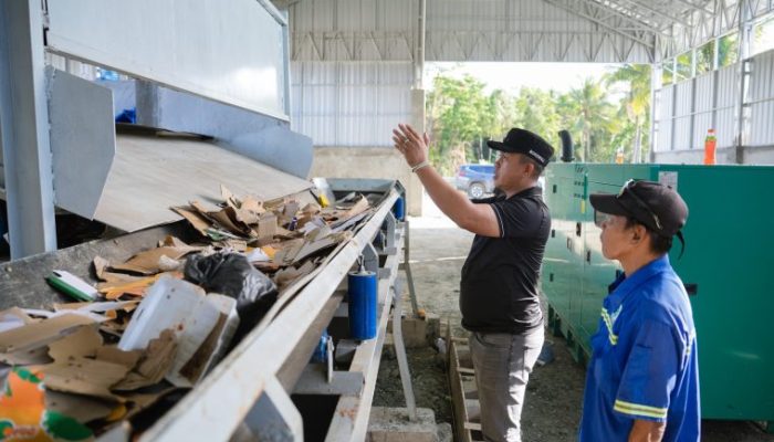 Dari Ide Sederhana hingga Jadi Solusi Sampah, Terobosan Bupati Morowali Tuai Perhatian
