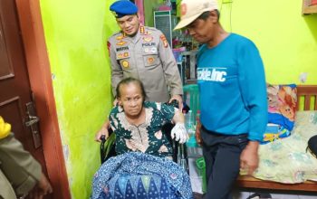 Ditpolairud Polda Metro Jaya Salurkan Kursi Roda untuk Warga Pesisir Marunda