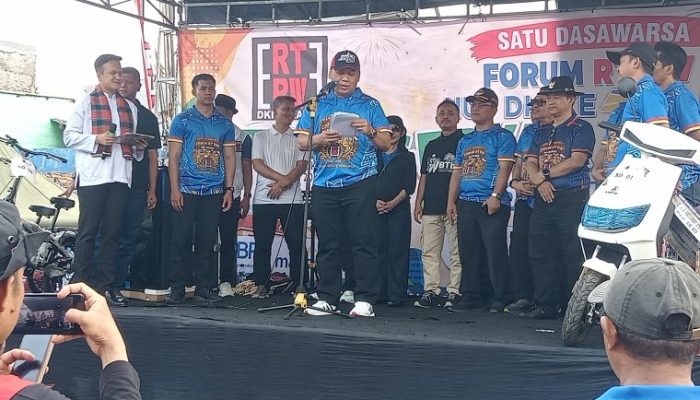 Sekda DKI dan Anggota DPR RI Apresiasi Kegiatan Gebyar Satu Dasawarsa Forum RT/RW DKI Jakarta