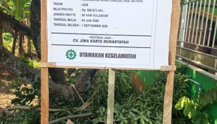 Sudah Diingatkan Konsultan Pengawas, Dugaan Pelanggaran K3 pada Proyek Trotoar Wonotunggal Masih Terjadi