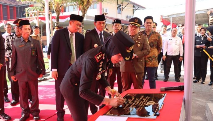 Gedung Pelayanan Tathya Daraka Diresmikan, Wujud Komitmen Polres Batang Tingkatkan Pelayanan