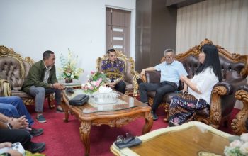 Rektor Untad Minta Mahasiswa Morowali Manfaatkan Beasiswa dengan Maksimal