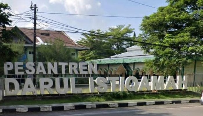 Isu Konflik Pesantren Darul Istiqamah Diangkat di Situs Web UIN Alauddin Makassar, Pimpinan Pesantren akan Surati Rektor.
