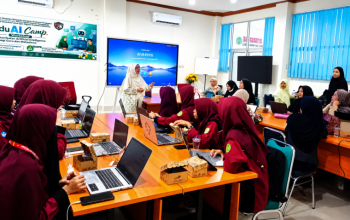 Nasyiatul Aisyiyah Sultra dan Pusaka Digital Beri Edukasi Pemanfatan AI Kepada Guru dan Mahasiswa PPG