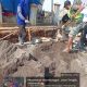 Diduga Tak Gunakan Takaran Jelas, Proses Pengadukan Material Proyek Trotoar di Wonotunggal Jadi Sorotan
