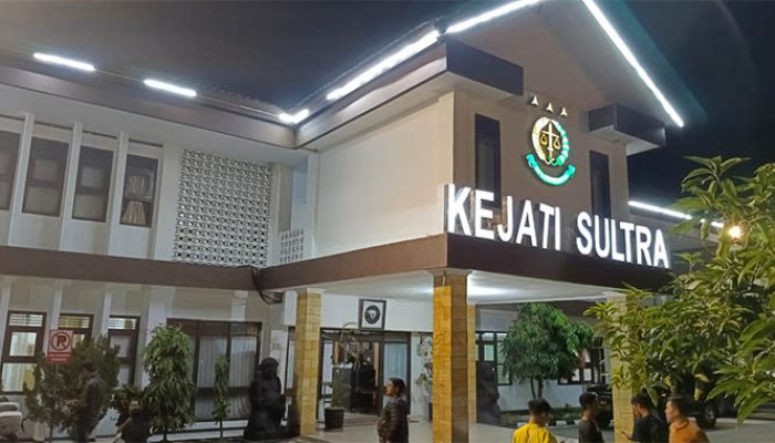 Sekber Sultra Resmi Laporkan Dugaan Pelanggaran Aktivitas Hauling Ore Nikel PT ST Nikel Resources ke Kejati Sultra