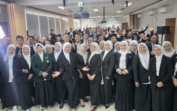 Dari Rote Hingga Hongkong: Pascasarjana UNIS Tangerang Persatukan Keragaman dalam Satu Kelulusan