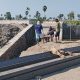 Gotong Royong TNI dan Warga Tingkatkan Progres Pembangunan Jembatan Beton