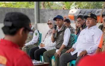Datangi Berau, Menhut Raja Antoni Pastikan Karhutla Tak Ancam Habitat Orangutan