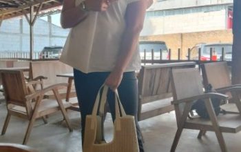 Oniete: Tas Denim Handmade Penuh Karya — Sentuhan Unik, Ramah Lingkungan, Bangga Produk Lokal Sabrina Art