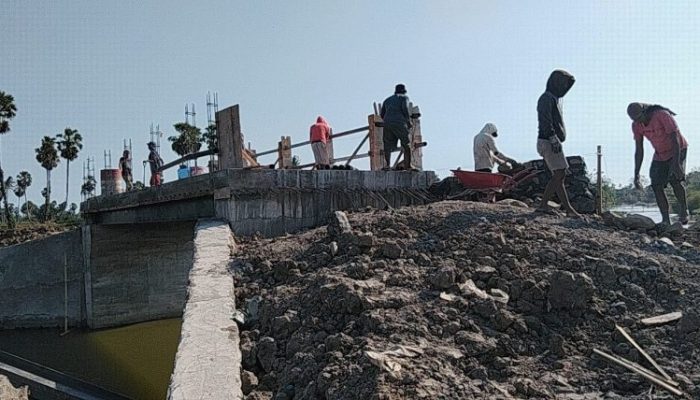 Progres Capai 78%, Jembatan Beton Pabbundukang Gowa Segera Rampung Berkat Kolaborasi TNI-Masyarakat