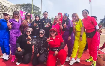 Senam Zumba Penuh Semangat, Bazar UMKM Merah Putih PWDPI Sukses Digelar Dihadiri 1.000 Peserta