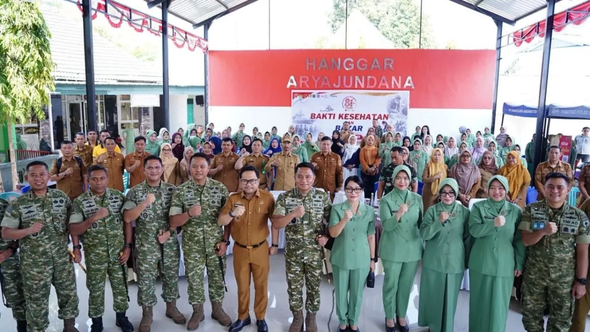 Meriahkan HUT TNI ke-81, Kodim 1409/Gowa Gelar Bazar dan Bakti Kesehatan Berbasis Vicon