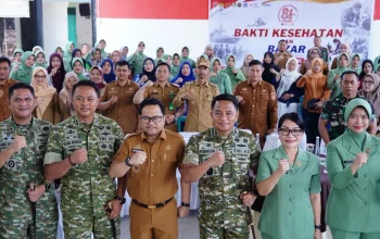 HUT TNI KE-81 di Gowa Diwarnai Bakti Kesehatan dan Bazar Murah