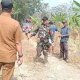Sinergi TNI-Polri Bersama Manggala Agni dan Warga Padamkan Kebakaran Lahan di Gowa