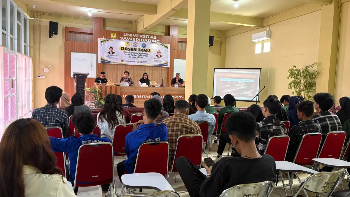 Dosen Tamu dari BNNP Sulsel Kupas Tindak Pidana Narkotika dalam Kuliah Tamu di FH UNSA Makassar