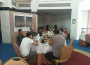 Babinsa Borongloe Laksanakan Komunikasi Sosial Kamtibmas Bersama Pihak Kampus FT Unhas dan Aparat Wilayah
