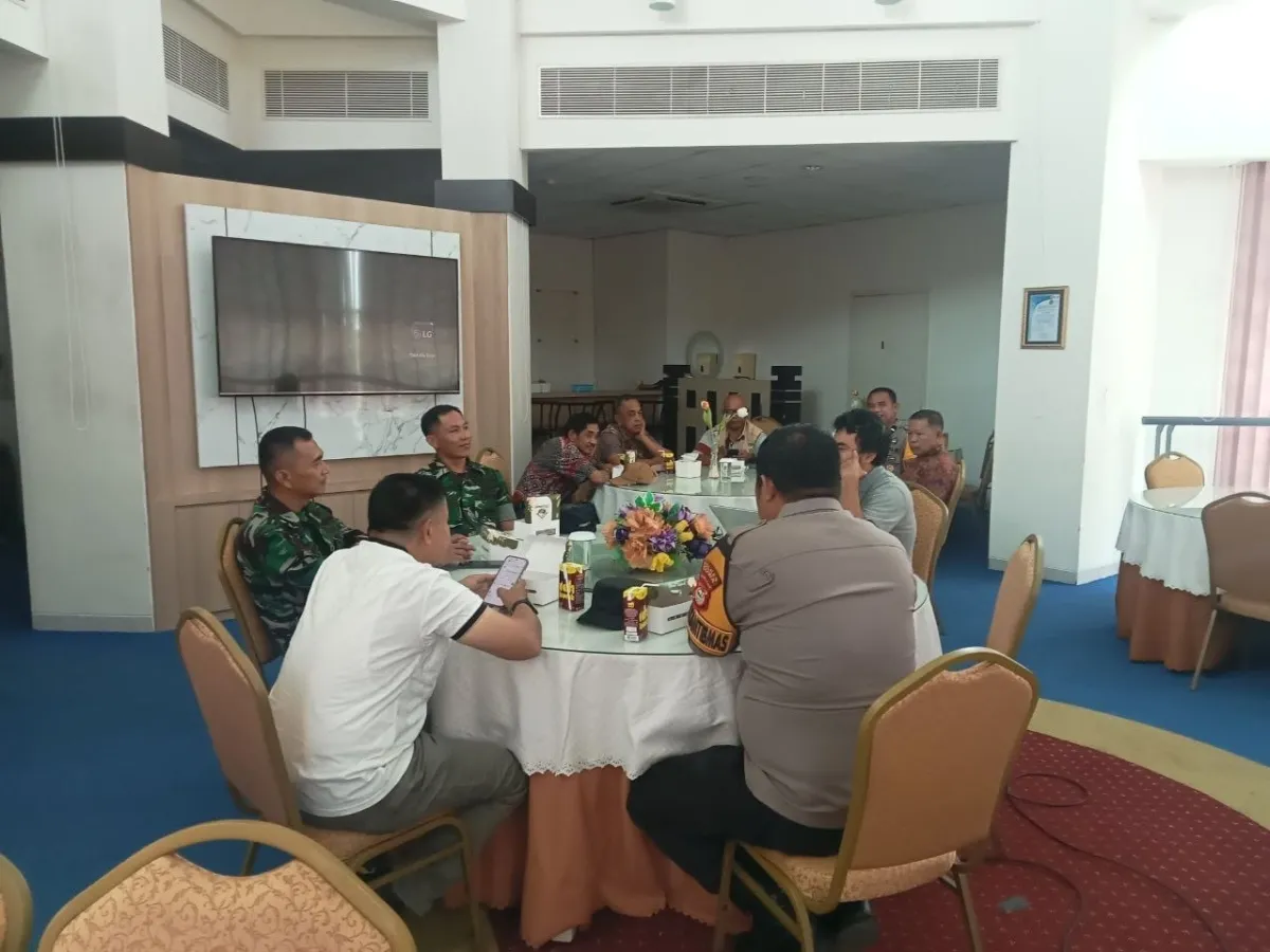Babinsa Borongloe Laksanakan Komunikasi Sosial Kamtibmas Bersama Pihak Kampus FT Unhas dan Aparat Wilayah