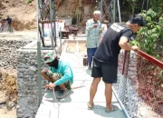 Jelang Rampung, Gotong Royong TNI dan Warga Gowa Tuntaskan Tahap Akhir Jembatan Gantung Buakkang