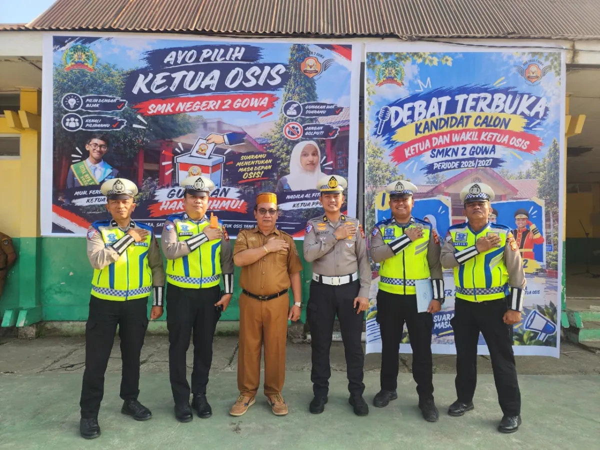Satlantas Polresta Gowa Edukasi Pelajar SMKN 2 Gowa soal Disiplin dan Keselamatan