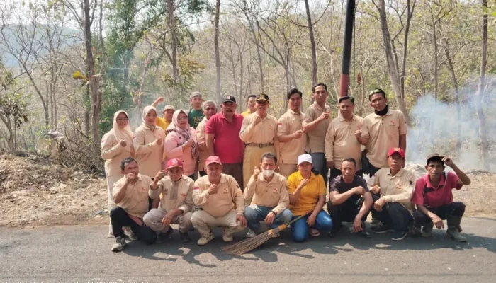 Gandeng Perangkat Desa, PPIR Kabupaten Batang Turun Tangan Atasi Sampah di Hutan Jati