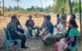 Cegah Kebakaran dan Jaga Keamanan Lingkungan, Pemdes dan Babinsa Kalebarembeng Gelar Komsos