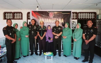 Dandim 1409/Gowa Pimpin Langsung Kunjungan Sosial ke Rumah Pengurus Ormas dan TMP