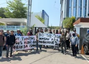 APAK–GRH Kembali Gelar Aksi di Kejari Makassar, Ishadul Desak Ketua KONI Ismail Segera Diperiksa