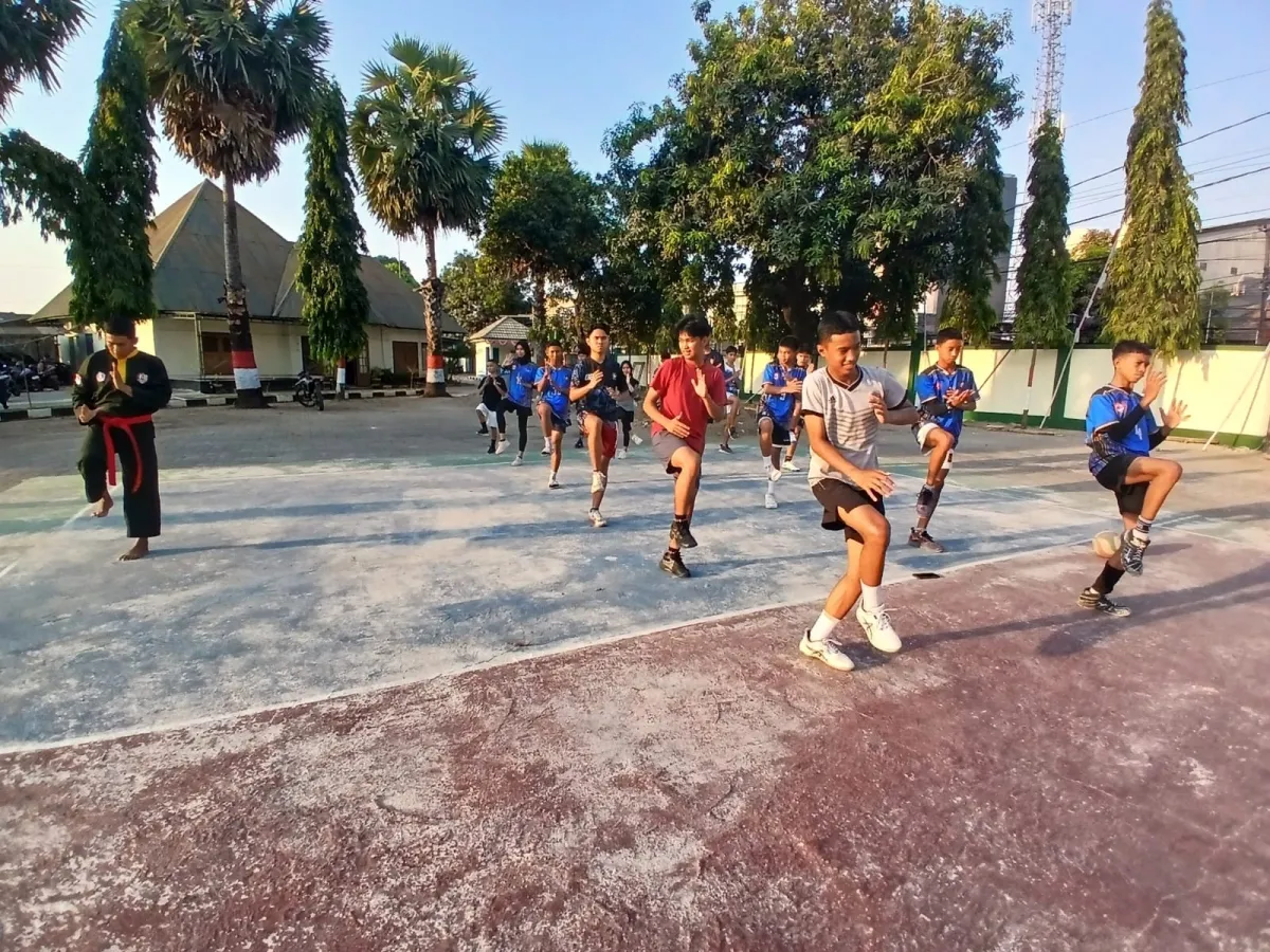 Bina Generasi Muda Tangguh, Kodim 1409/Gowa Gelar Pelatihan Pencak Silat Militer