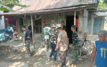 Senyum Haru Pak Syahrir Saksikan Awal Bedah Rumahnya di Kec. Bontonompo