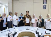 PT Azwari Berlian Traaz dan IKAPTRI Tandatangani MoU, Dorong Sinergi Pembangunan Ekosistem Pariwisata Ramah Muslim