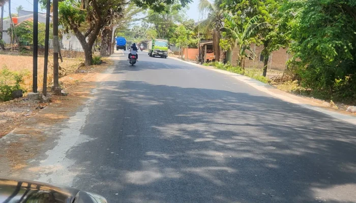 Ketua DPP LSM Gempa Indonesia Desak Aparat Periksa Proyek Jalan Provinsi di Galesong Utara, Aspal Diduga Hanya Ditempel