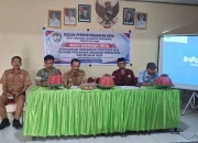 Hadiri Musyawarah Desa, Babinsa Tinggimae Dukung Transparansi Pengelolaan Keuangan Desa