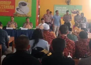 Bakti Sosial Bersama Kapolda Sulsel, Kapolres Gowa, dan Plt. Bupati Darmawangsyah Muin, Perkuat Sinergi dengan Masyarakat