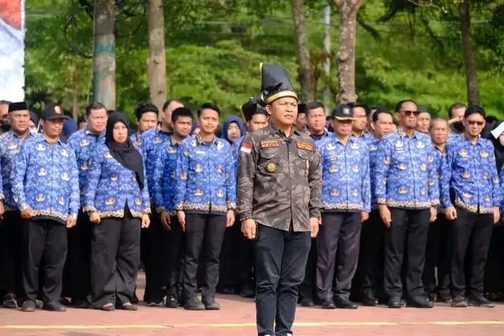 Ketua MPC KIWAL Garuda Hitam Kabupaten Gowa, Rapiuddin Maddo, S.Pd.I., M.M., Jadi Komandan Upacara Hari Sumpah Pemuda ke-98